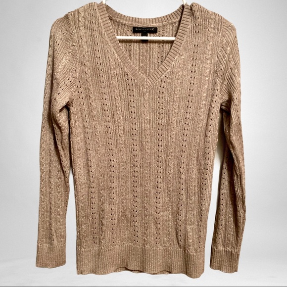 Banana Republic Sweaters - BANANA REPUBLIC Cable Knit Sweater